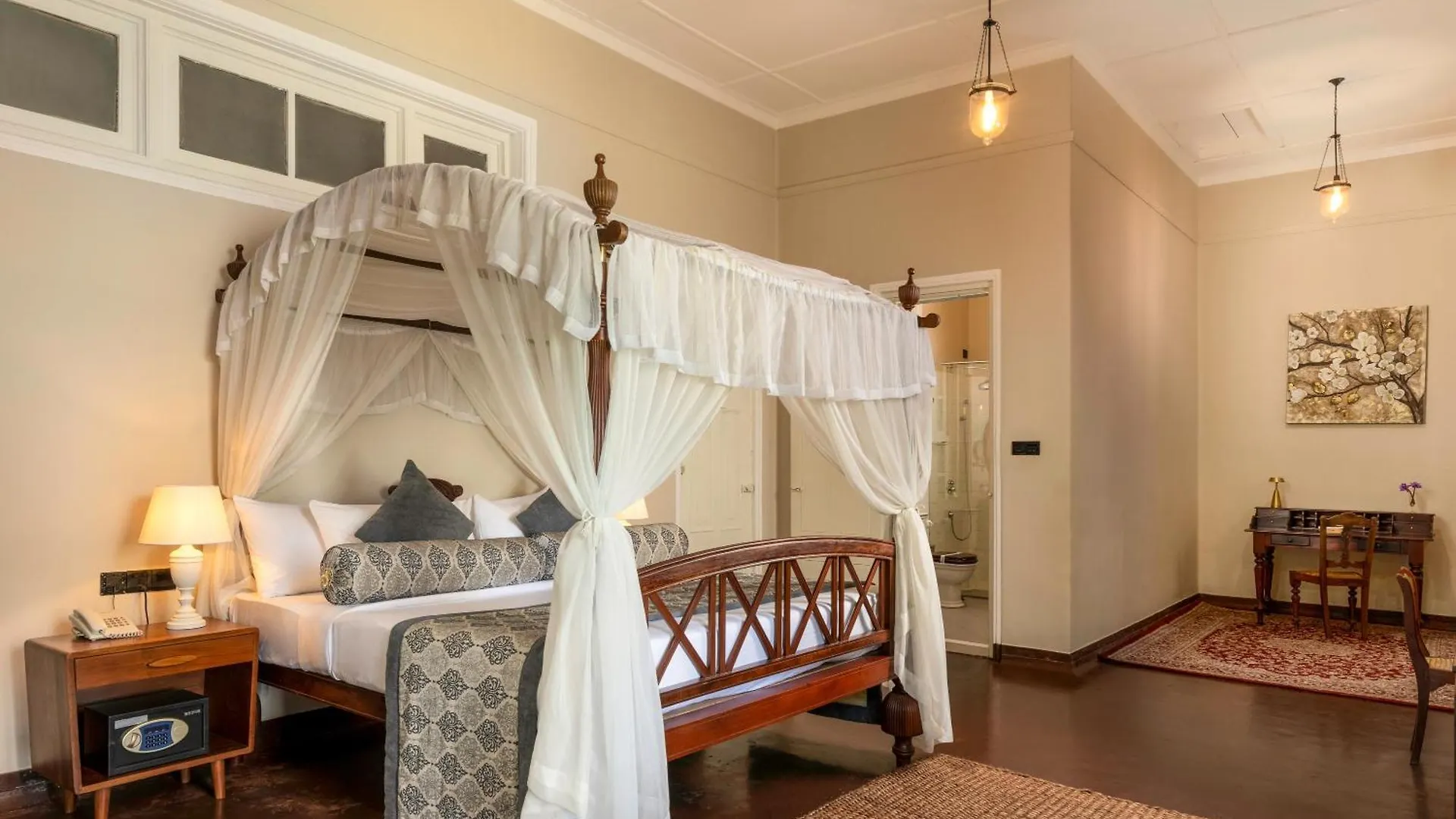 Castle Hill Bungalow Kandy 5*,